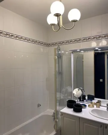 Cosy, Confort, A Deux Pas De La Apartman *