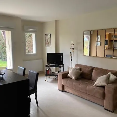 Cosy, Confort, A Deux Pas De La Apartmán Deauville