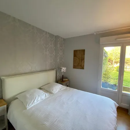 Cosy, Confort, A Deux Pas De La