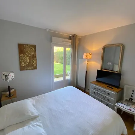 Cosy, Confort, A Deux Pas De La