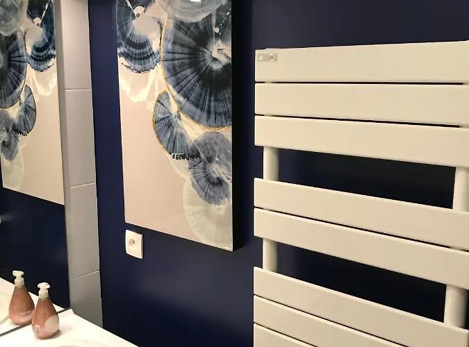 Cosy, Confort, A Deux Pas De La