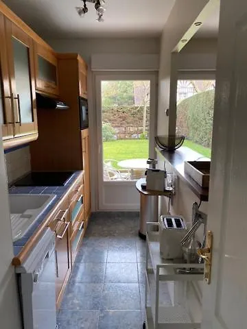 Cosy, Confort, A Deux Pas De La